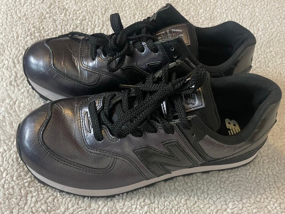 New Balance 574 Women's Size 10 B Silver Leather Retro Athletic Sneakers Shoes